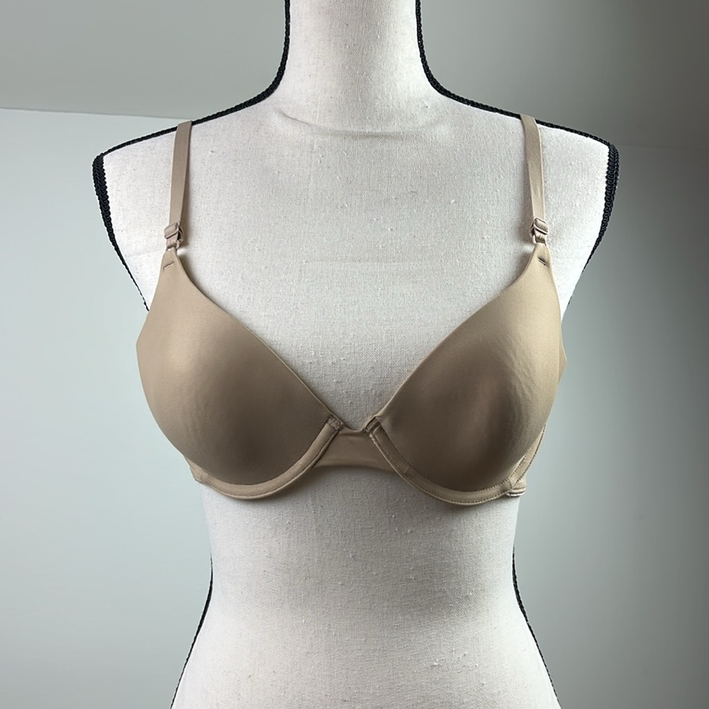 Maidenform One Fab Fit 36A Demi T-Shirt Bra Nude Underwire